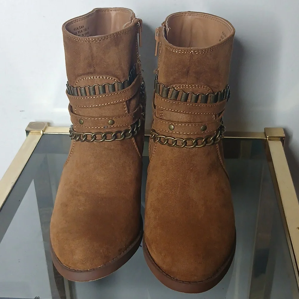 JustFab Kualeah Chain Strap Ankle Boots Size 9 - Picture 2 of 15